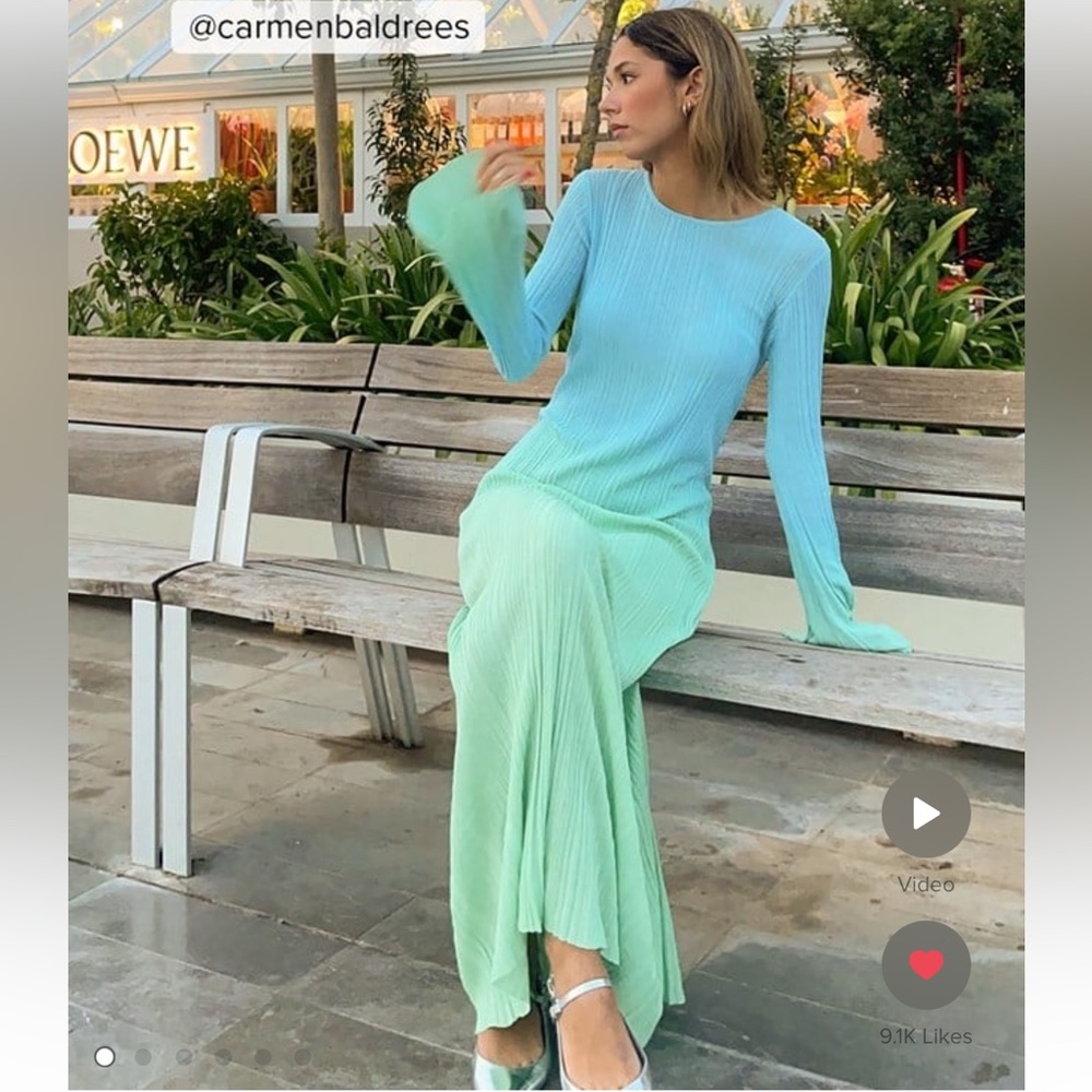 NA-KD Fine Knitted Ombre Maxi Dress- Blue and Green